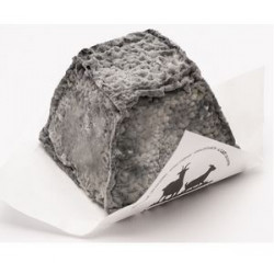 Pyramide affinée cendrée au lait cru de chèvre 220g